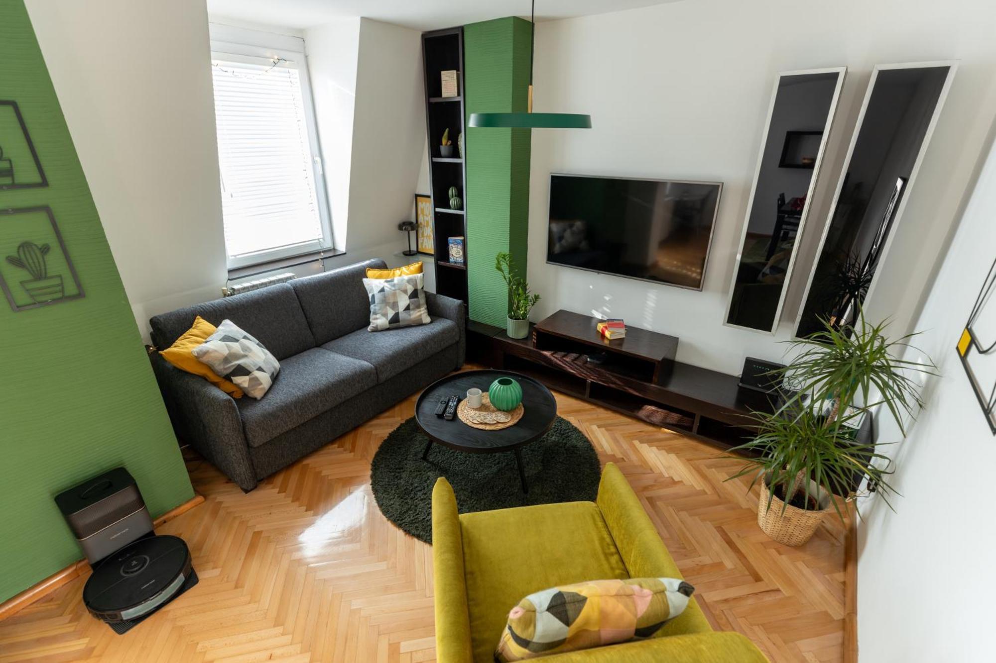 Апартамент Mihail Central Apartment